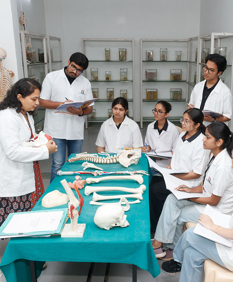 RK_University_Best_University_In_Gujarat_India-1.jpg